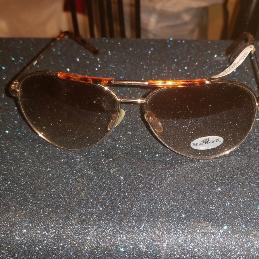 Blue Crown Gold Aviators w.Free Case!